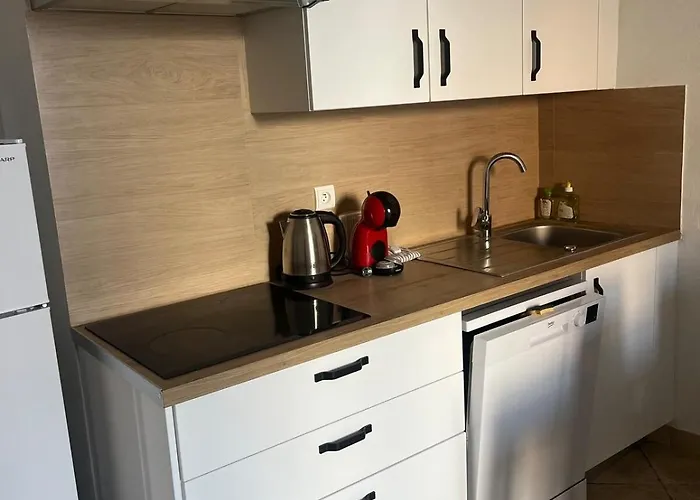 2 Rooms, Old Town