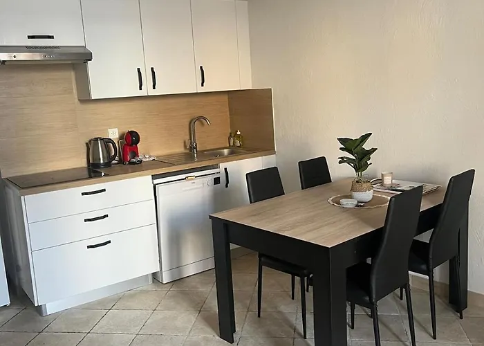 Apartment 2 Rooms, Old Town *